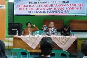 Sosialisasi pengurangan sampah 